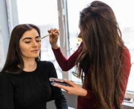 online course Certified Professional Makeup Artist