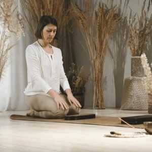 Online Course Certified Yoga Aromatherapy Specialist